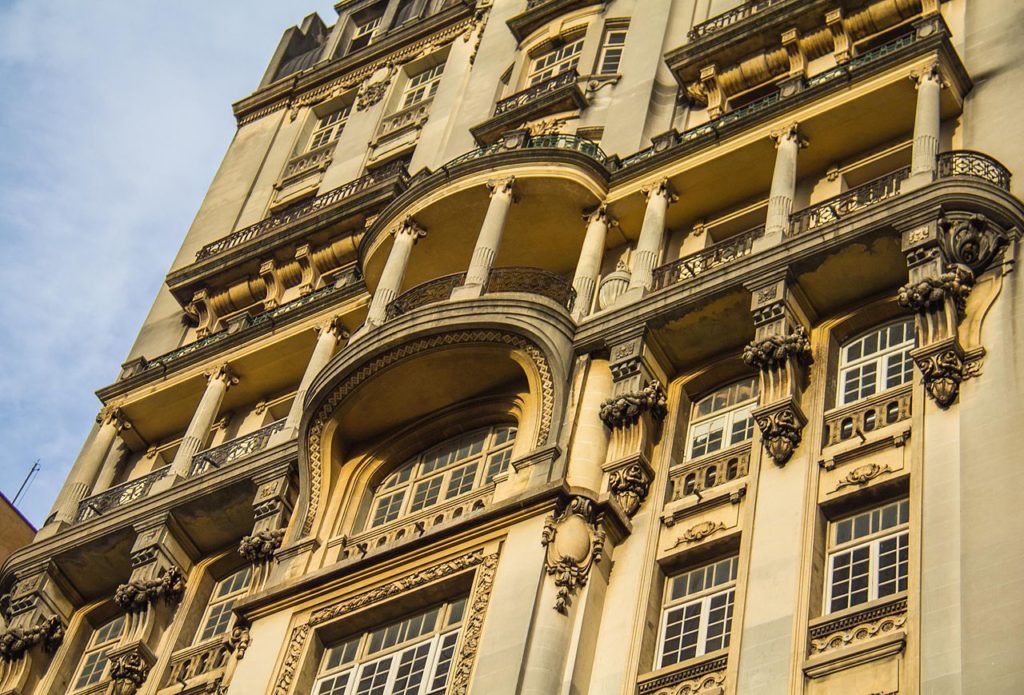 Edifício Sampaio Moreira - Detalhes da Fachada