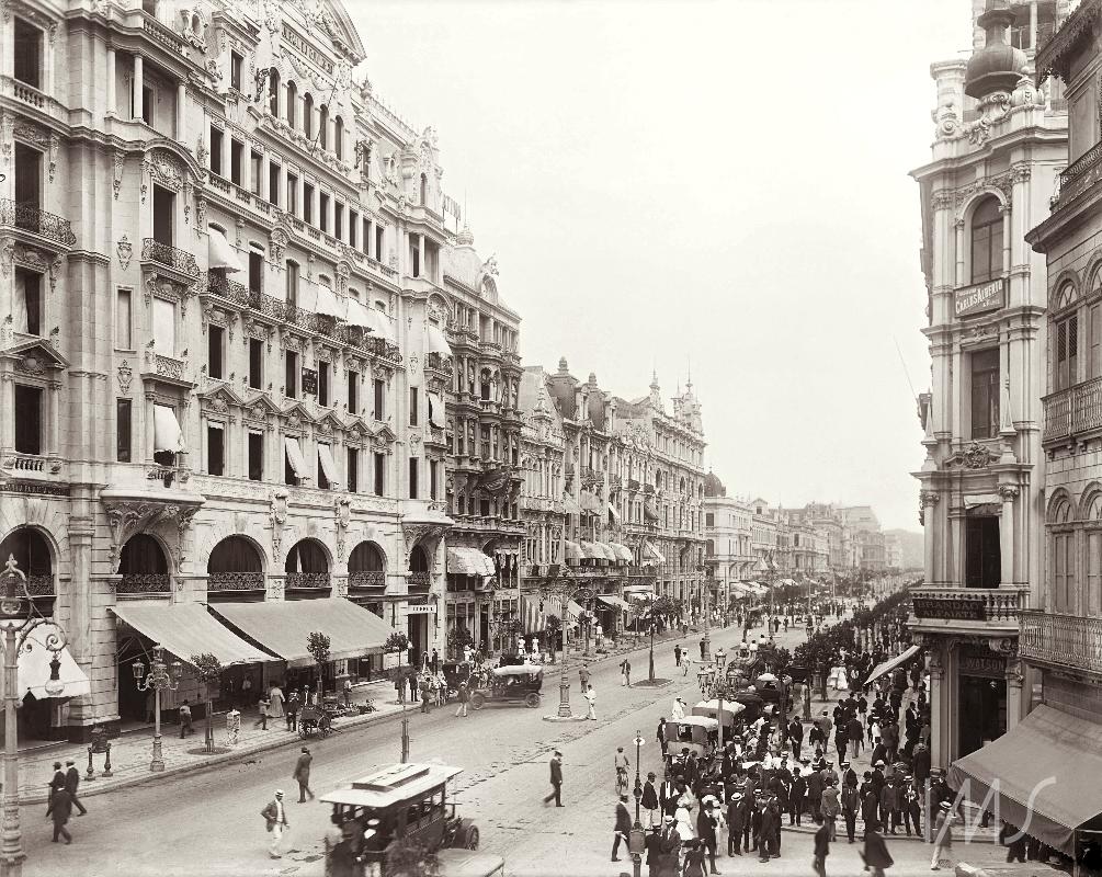Av Rio Branco - 1906 - Rua do Ouvidor com rua Miguel Couto